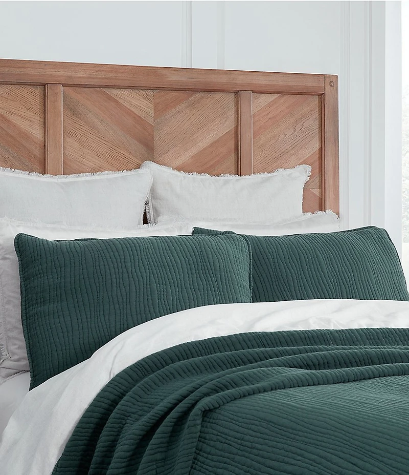 Southern Living Simplicity Collection Casey Quilted Reversible Coverelet