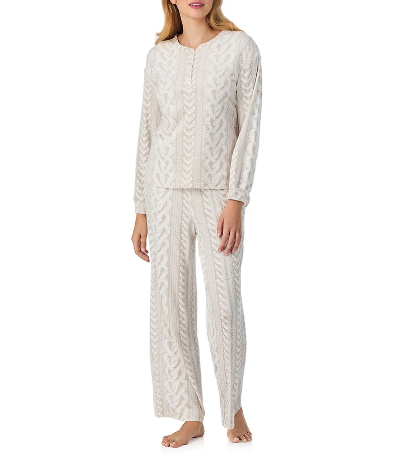40 Winks Cable Knit Print Long Sleeve Henley Stretch Velour Long Pajama Set