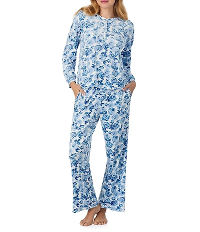 40 Winks Frosted Blooms Floral Print Long Sleeve Henley Stretch Velour Long Pajama Set