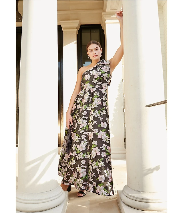 chiffon long white dress STRAPLESS MAXI IN | CULT MIA Size:12 (PREORDER SHIPS IN APPROXIMATELY 6 WEEKS) NS_SKU::DRW1775 Yes Porn Pics Caitlin Line Dry