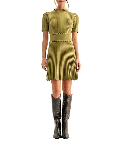 Adelyn Rae Elva Short Sleeve Knit Mini Dress