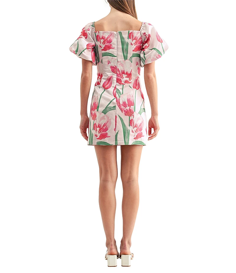 Adelyn Rae Esther Floral Jacquard Sweetheart Neckline Short Puff Sleeve Mini Dress