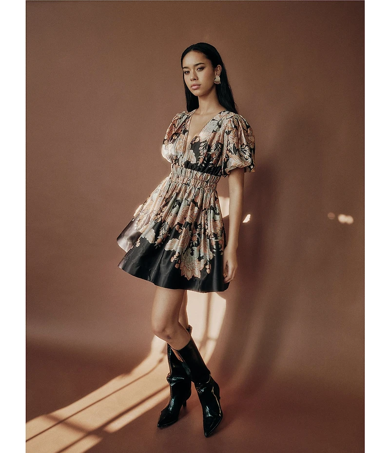 Adelyn Rae Short Puff Sleeve Fit And Flare Sinched Waist Printed Mini Dress