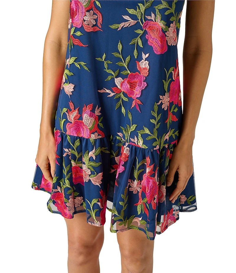 Adrianna Papell Embroidered Floral Print Sleeveless Halter Neck Dress