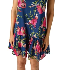 Adrianna Papell Embroidered Floral Print Sleeveless Halter Neck Dress