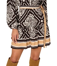 Adrianna Papell Woven Long Sleeve V Neck Printed Short Dress