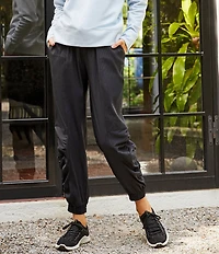 Aetrex Women's Carly Knit Lace Up Sneakers