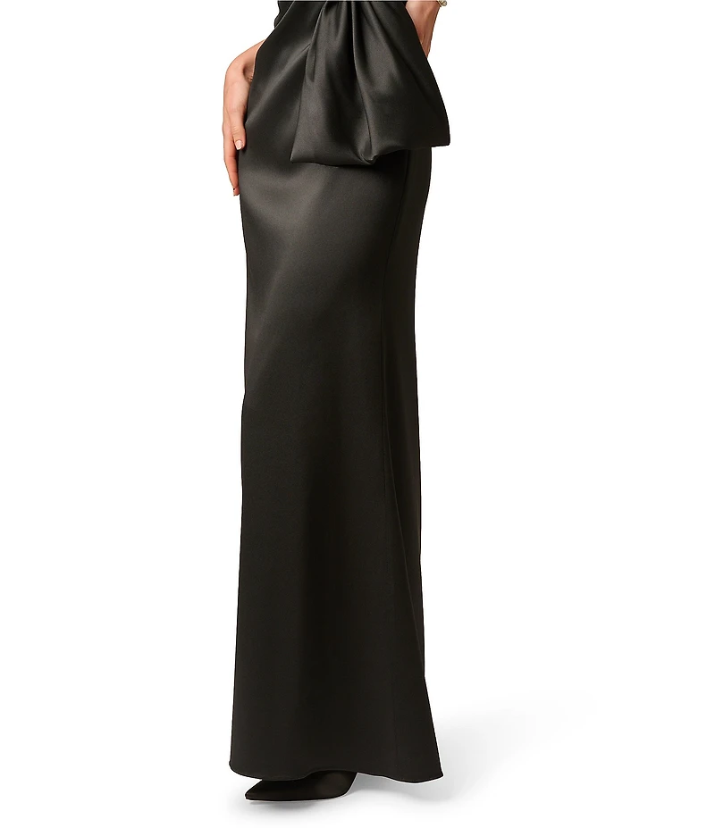 Aidan Mattox Stretch Mikado V-Neck Strapless Pleated Bodice Gown