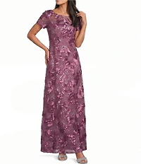 Alex Evenings Lace Scoop Neck Short Sleeve A-Line Gown
