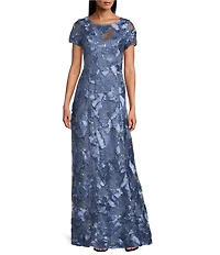 Alex Evenings Petite Size Lace Scoop Neck Short Sleeve A-Line Gown