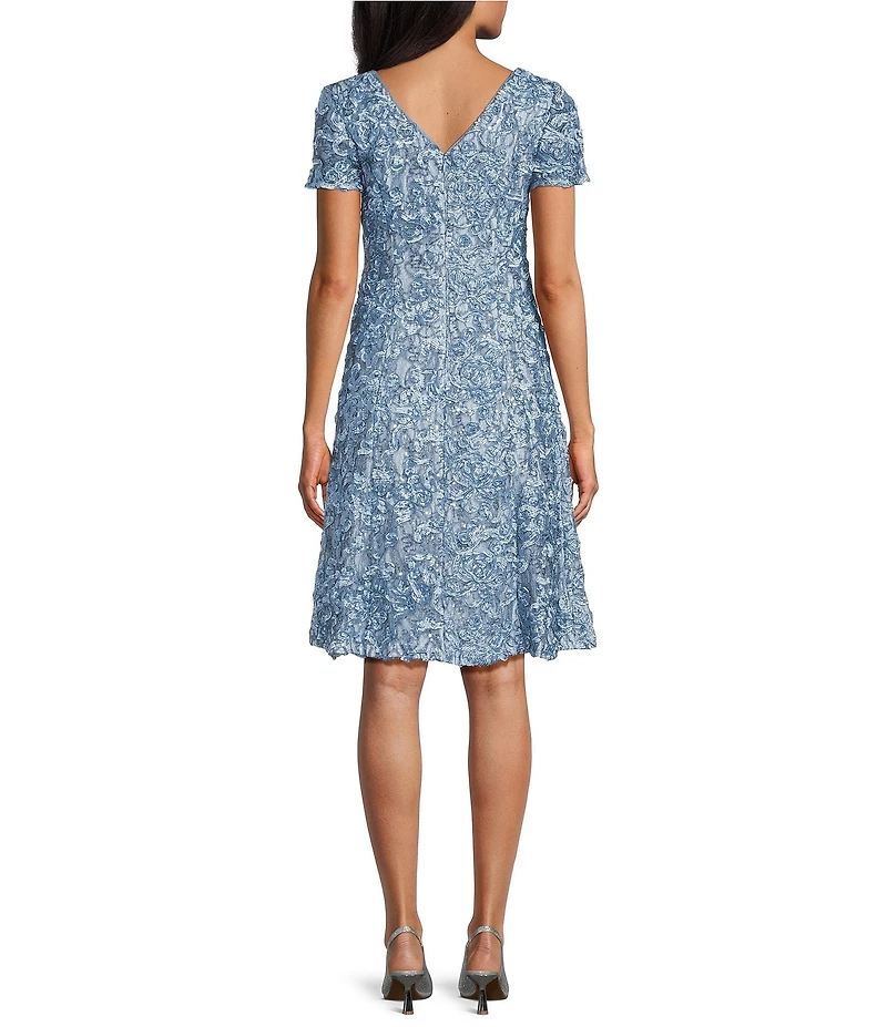 Alex Evenings Petite Size Soutache Lace Boat Neck Short Sleeve A-Line Midi Gown