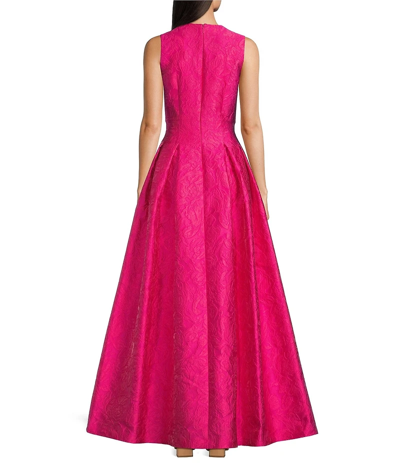 Alex Marie Christine Floral Textured Jacquard V Neck Sleeveless Gown