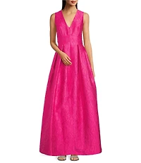 Alex Marie Christine Floral Textured Jacquard V Neck Sleeveless Gown