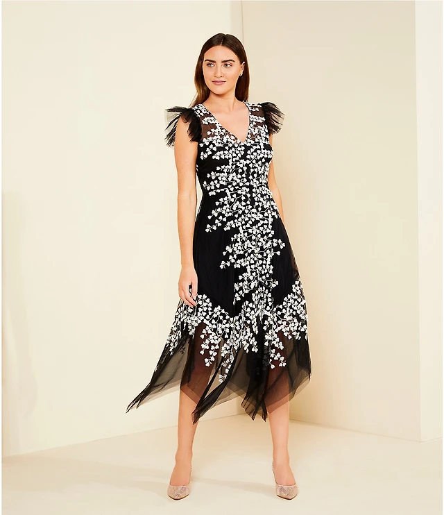 Alex Marie Kate V-Neck Short Flutter Sleeve Embroidered Lace Midi Dress at  Hamilton Place in Chattanooga, TN