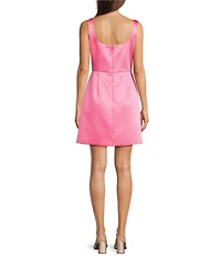 Alex Marie Seraphina Boat Neckline Sleeveless Lightweight Satin Dress