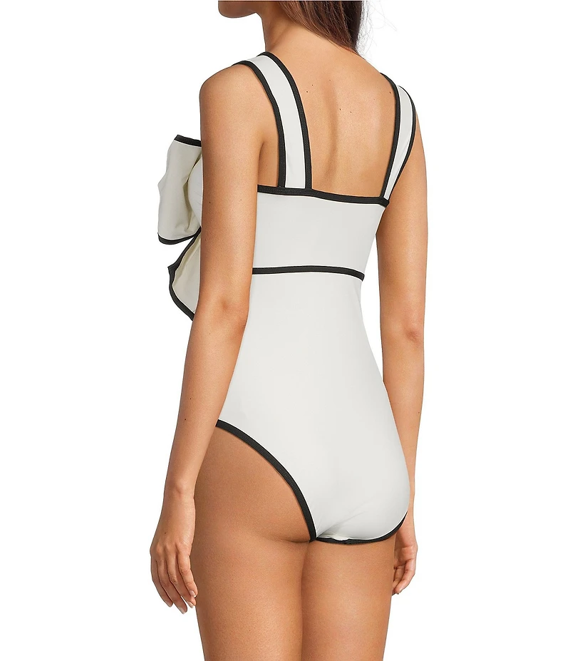 Gibson & Latimer Signature Sculpt Solid Bow Front One Piece Swimsuit