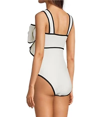 Gibson & Latimer Signature Sculpt Solid Bow Front One Piece Swimsuit