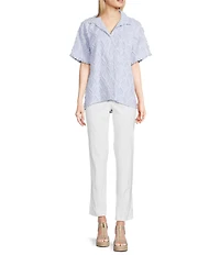 Ali Miles Petite Size Yarn-Dye Clipped Jacquard Printed Point Collar Short Sleeve Button Front Shirt