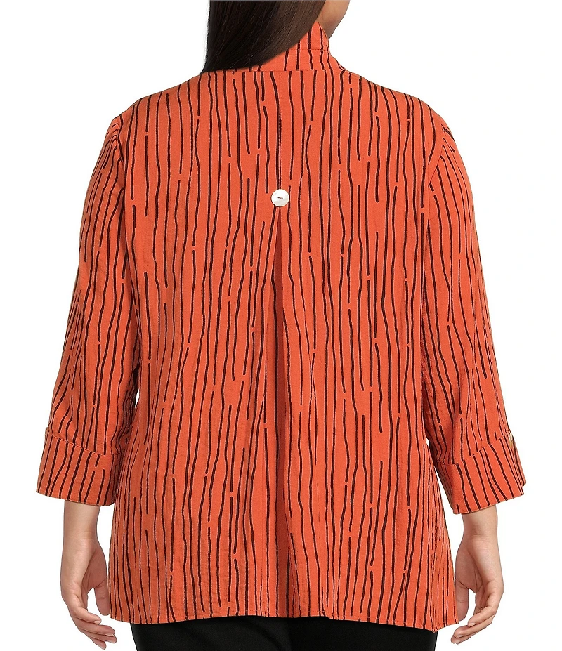 Ali Miles Plus Size Crinkle Woven Abstract Stripe Wire Collar 3/4 Sleeve Button-Front Tunic