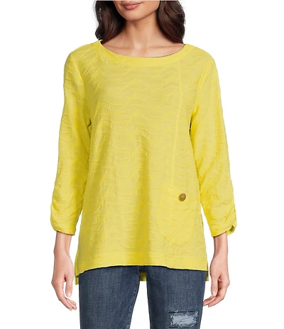 Ali Miles Textured Round Neck 3/4 Sleeve Hi-Low Hem Top