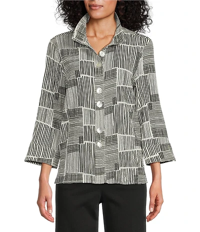 Ali Miles Woven Abstract Print Crinkle Woven Point Neck 3/4 Sleeve Button Front Tunic