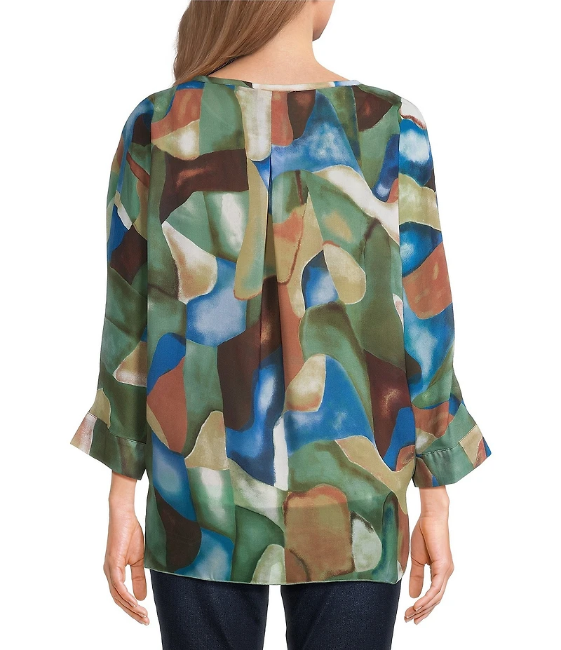 Ali Miles Woven Geometric Printed V-Neck 3/4 Sleeve Button Front Top