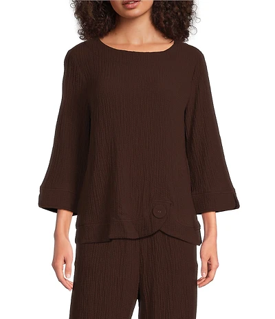 Ali Miles Woven Round Neck 3/4 Sleeve Button Detail Hem Top