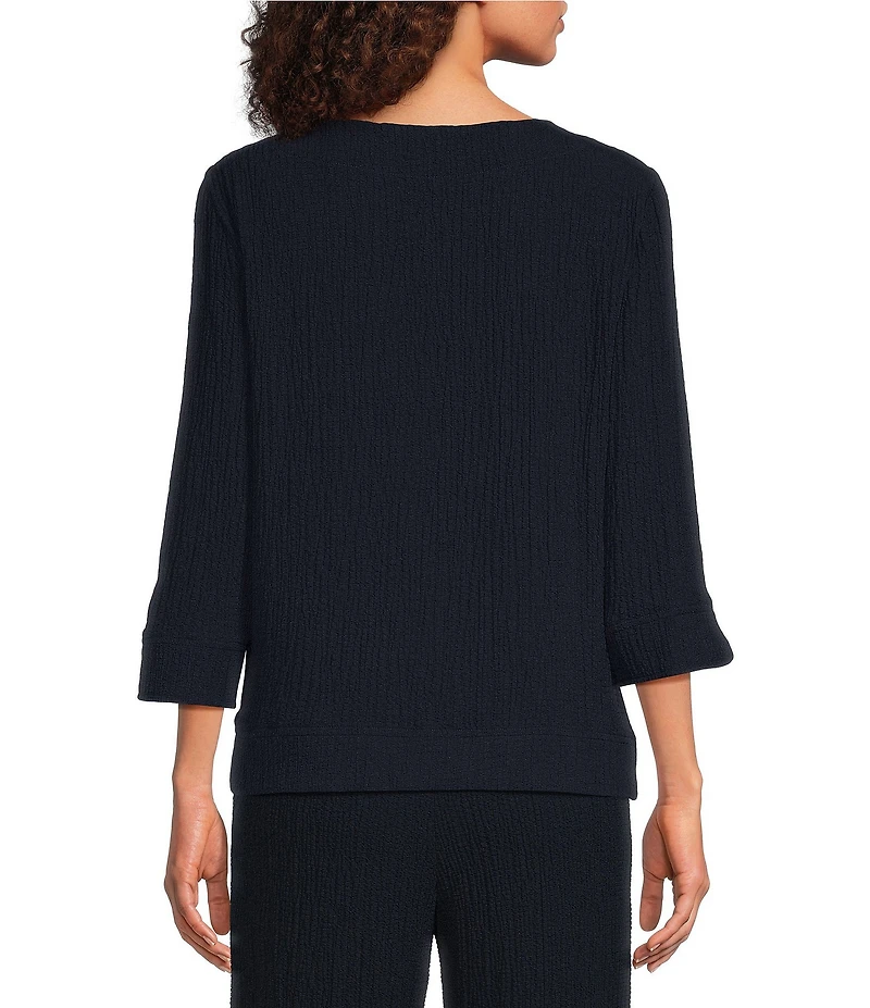 Ali Miles Woven Round Neck 3/4 Sleeve Button Detail Hem Top