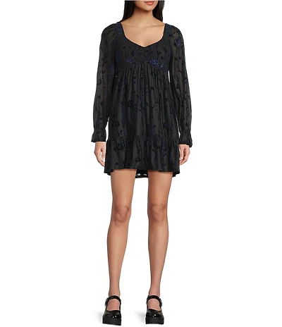 Allison & Kelly Burnout Printed V-Neck Ruched Front Long Sleeve Dress