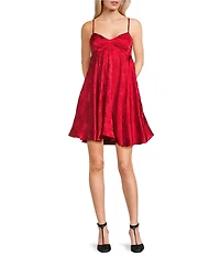 Allison & Kelly Floral Printed V-Neck Bow Back Dress