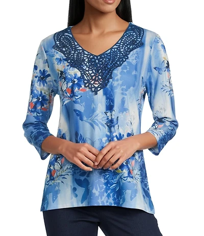 Allison Daley Floral Print 3/4 Sleeve V-Neck Beaded Applique Knit Top