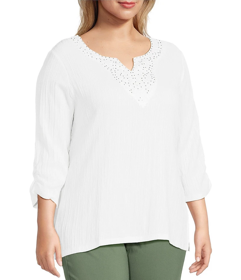 Allison Daley Plus Embellished Applique Split Round Neck 3/4 Ruched Sleeve Woven Top
