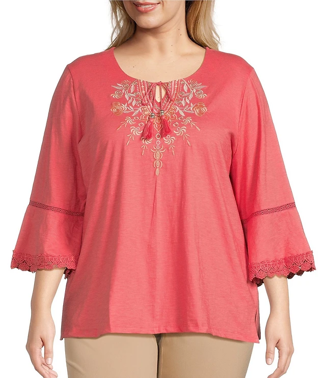 Allison Daley Plus Size Embroidered 3/4 Sleeve Split V-Neck