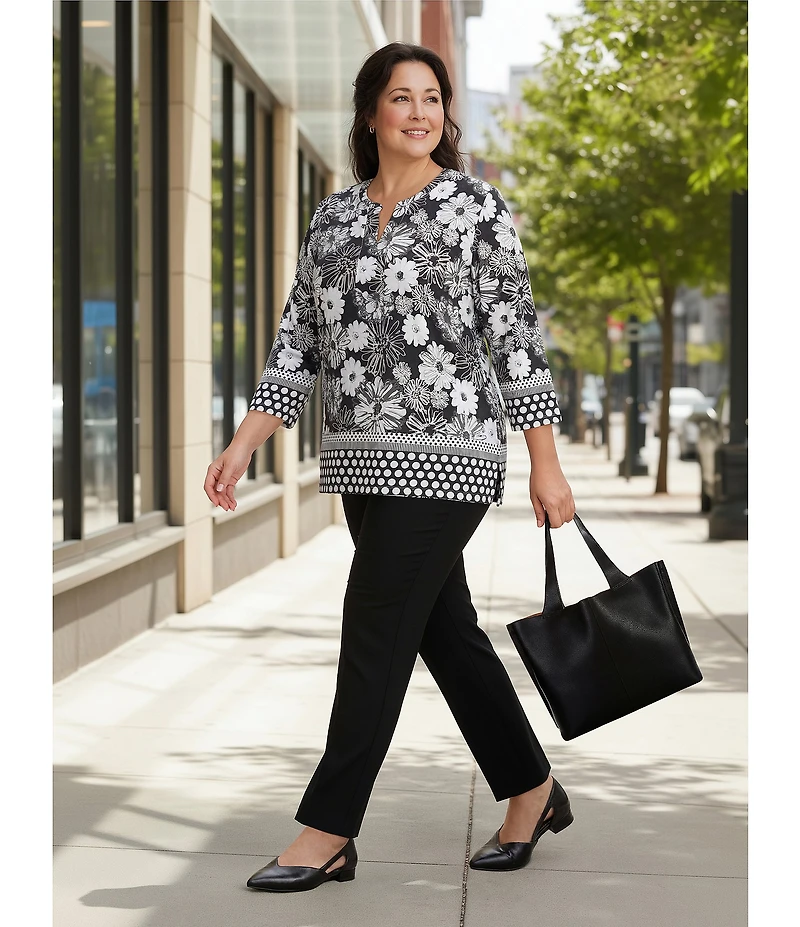 Allison Daley Plus Size Floral Print 3/4 Sleeve V-Neck Top