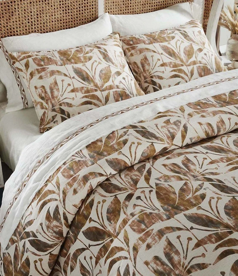 Amity Home Frida Distressed Botanical Print Duvet Cover