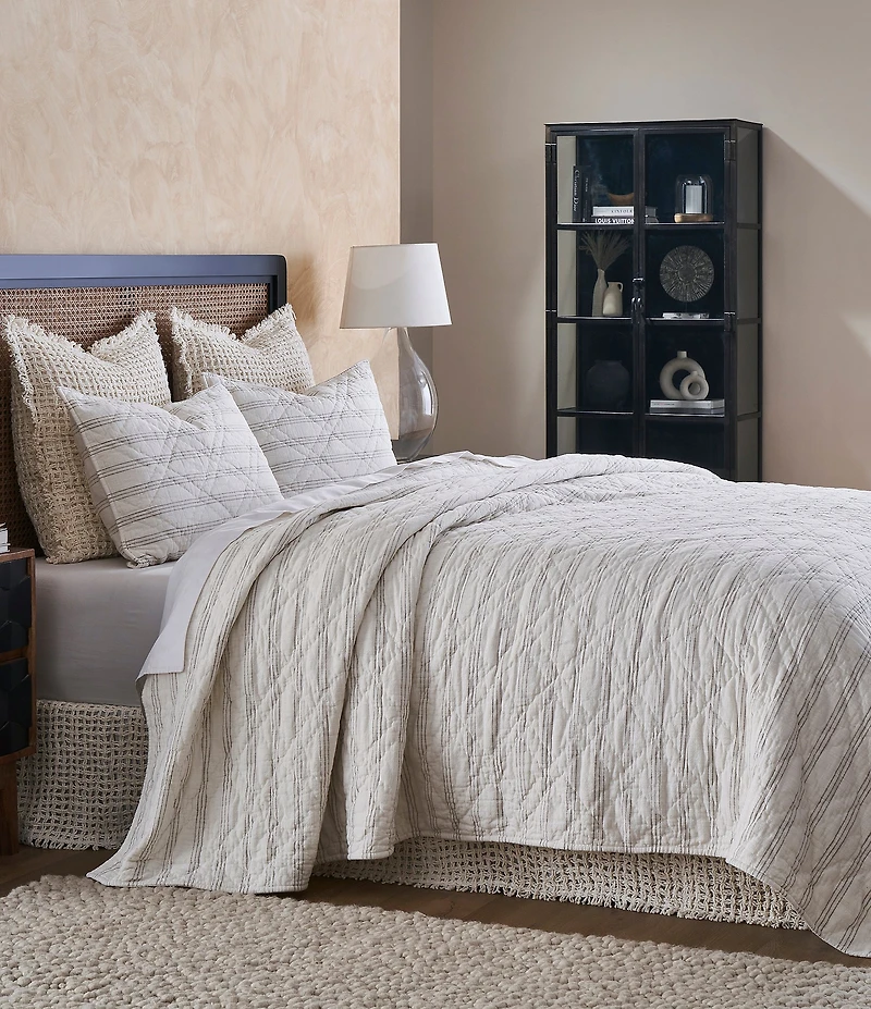 Amity Home Hammond Quilt