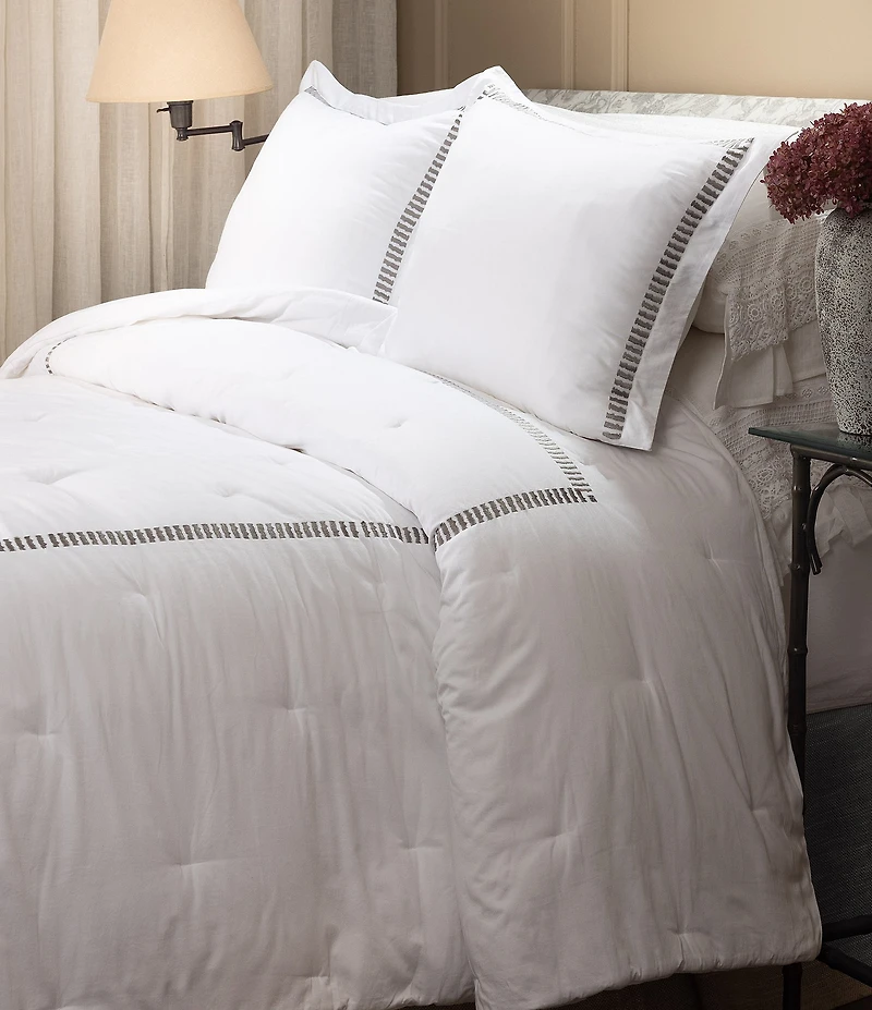 Amity Home Savona Embroidered Comforter Mini Set