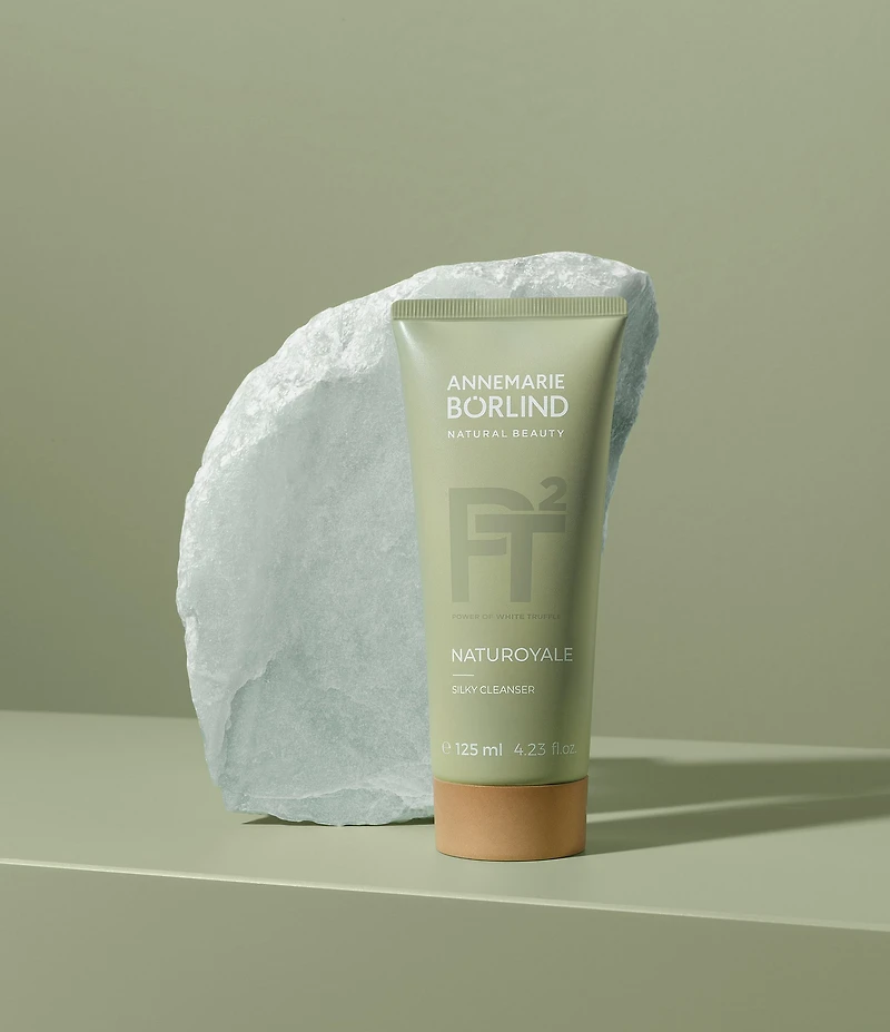 Annemarie Borlind NATUROYALE Silky Cleanser