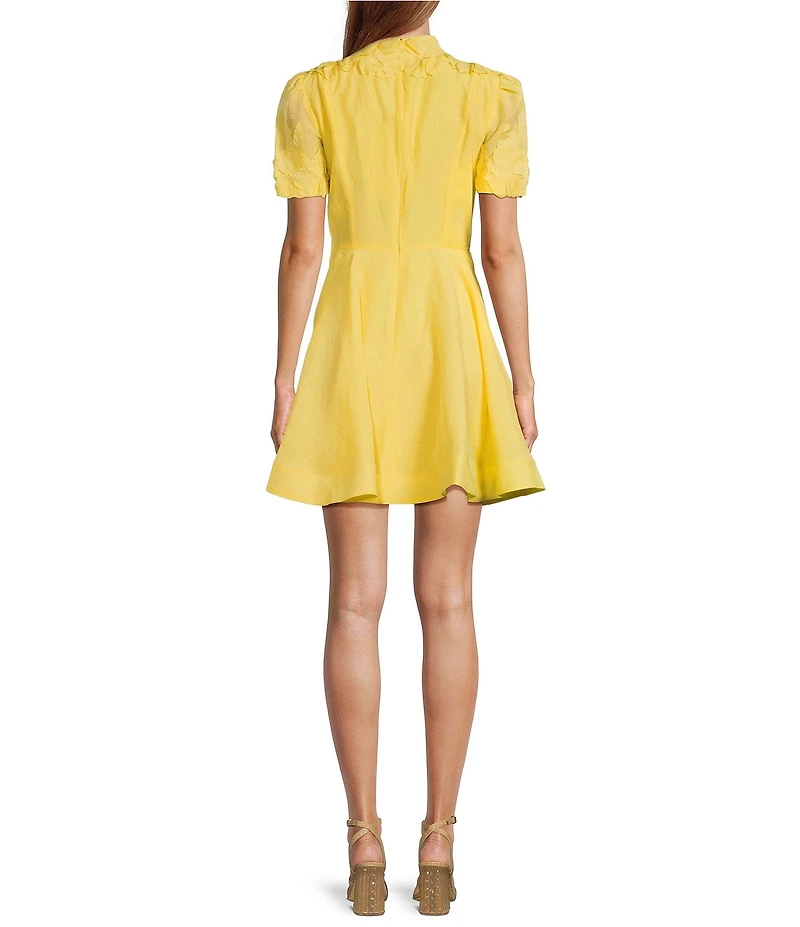 Antonio Melani Iris Linen Floral Mockneck Short Sleeve Dress