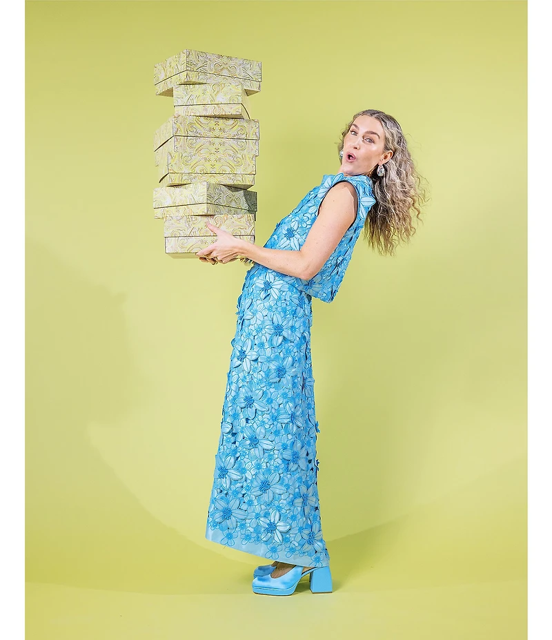 Antonio Melani x Amanda Jones Vaughan Waverly Coordinating 3D Lace Mock Neck Cap Sleeve Blouse
