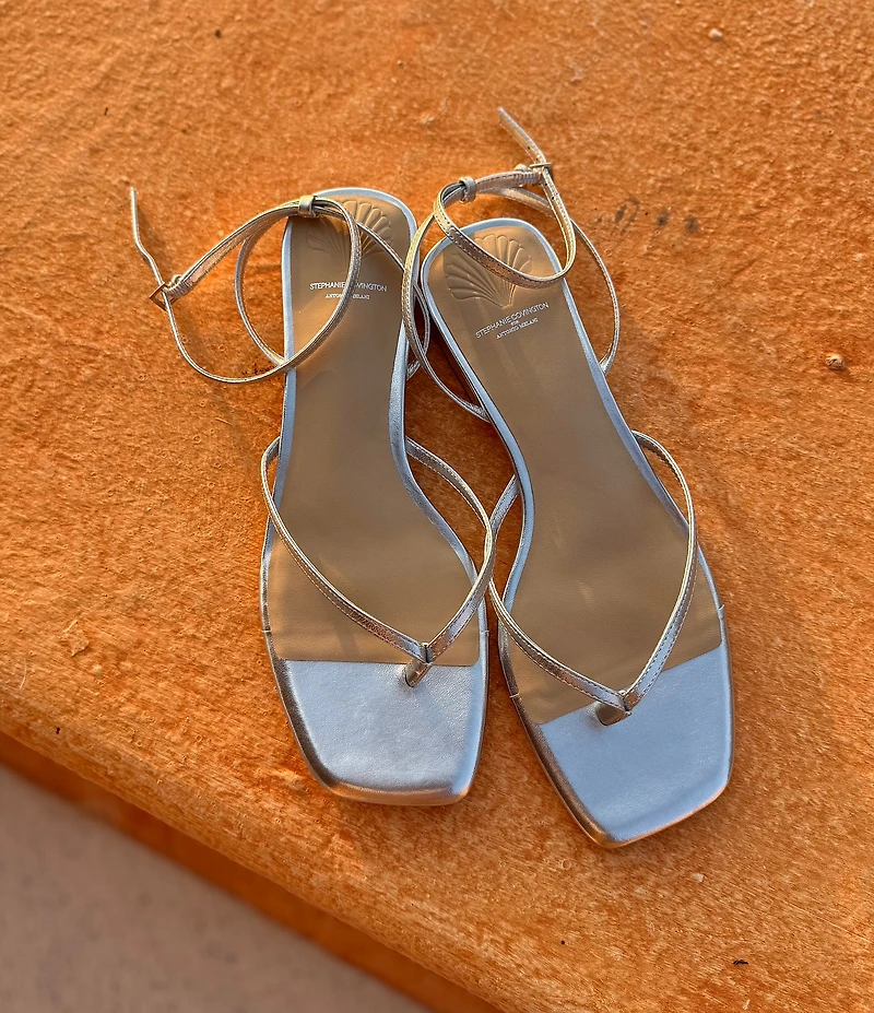 Antonio Melani x Stephanie Covington Mary Leather Ankle Strap Thong Flat Sandals
