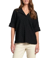 APNY Crinkled Textured Knit V-Neck 3/4 Sleeve Top