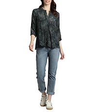 APNY Floral Print V-Neck 3/4 Sleeve Top