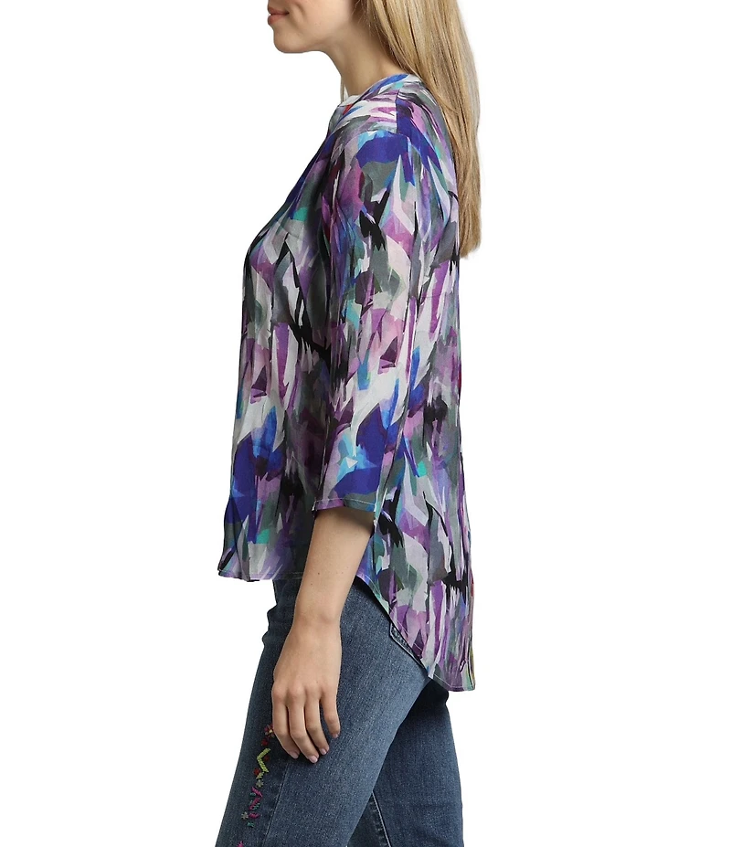 APNY Printed Split V-Neckline 3/4 Sleeve Blouse
