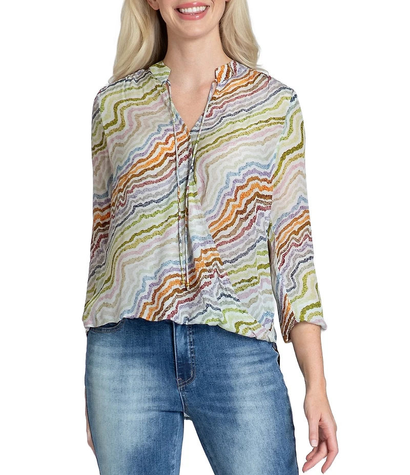 APNY Wavy Diagonal Printed V-Neck 3/4 Sleeve Crossover Top