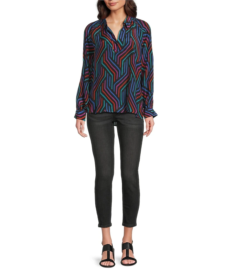 APNY Woven Geometric Print V-Neck Long Sleeve Blouse