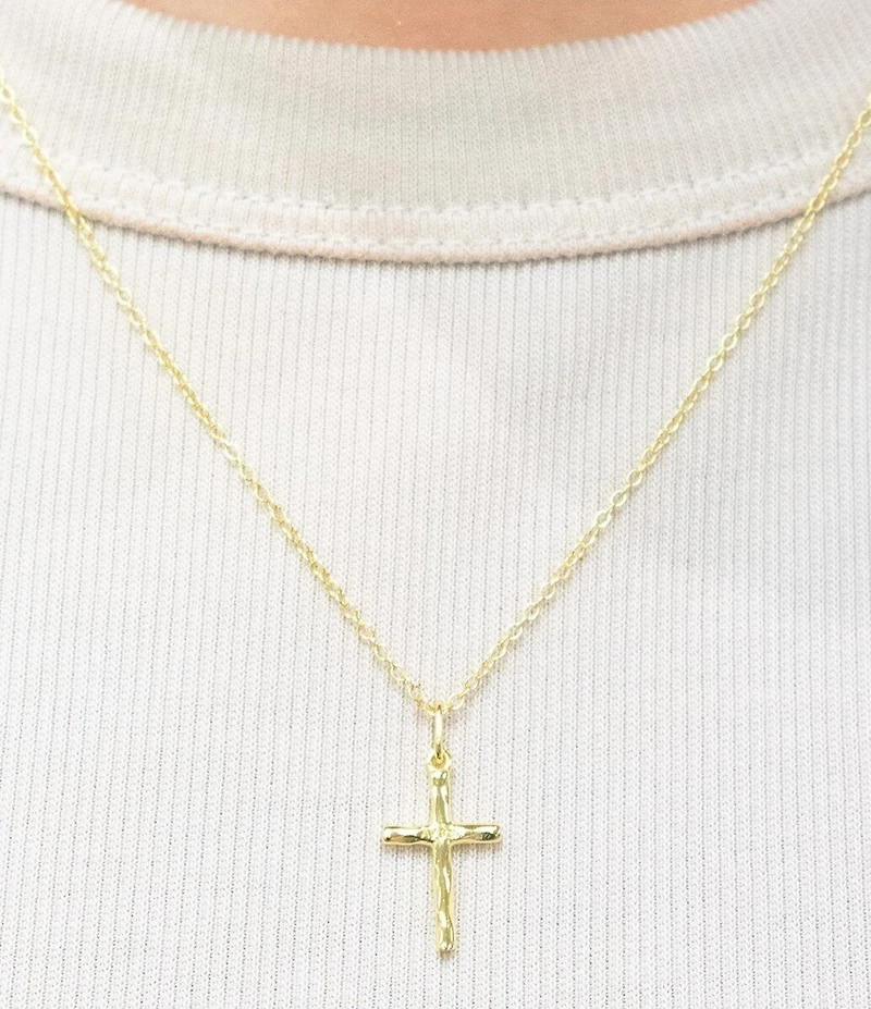 Argento Vivo Hammered Cross Short Pendant Sterling Silver Necklace