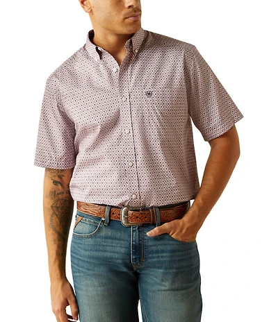 Ariat Classic Fit Rafael Wrinkle Free Short Sleeve Solid Woven Shirt