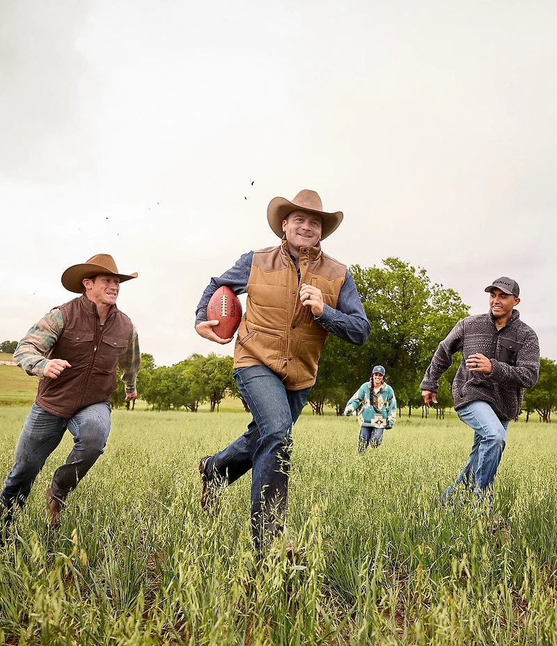 Ariat Contrasting Yoke Sleeveless Quilted Vest