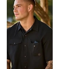 Ariat VentTEK Classic Fit Performance Short Sleeve Solid Woven Western Shirt